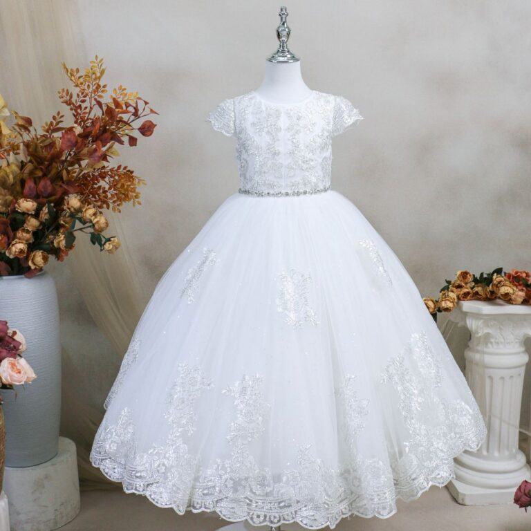 Princess Daliana - Communion Dress with Lace and Rhinestones