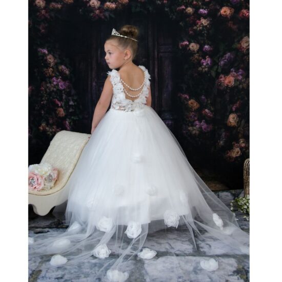 White Evening Dress with Rosettes – Princess Daliana