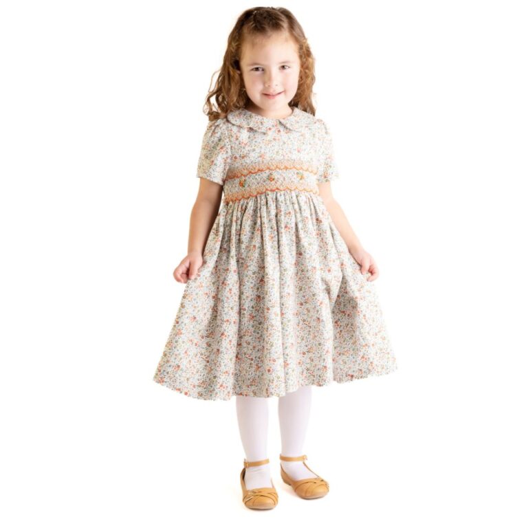 Floral smocked dress with baby collar – Luli and Me